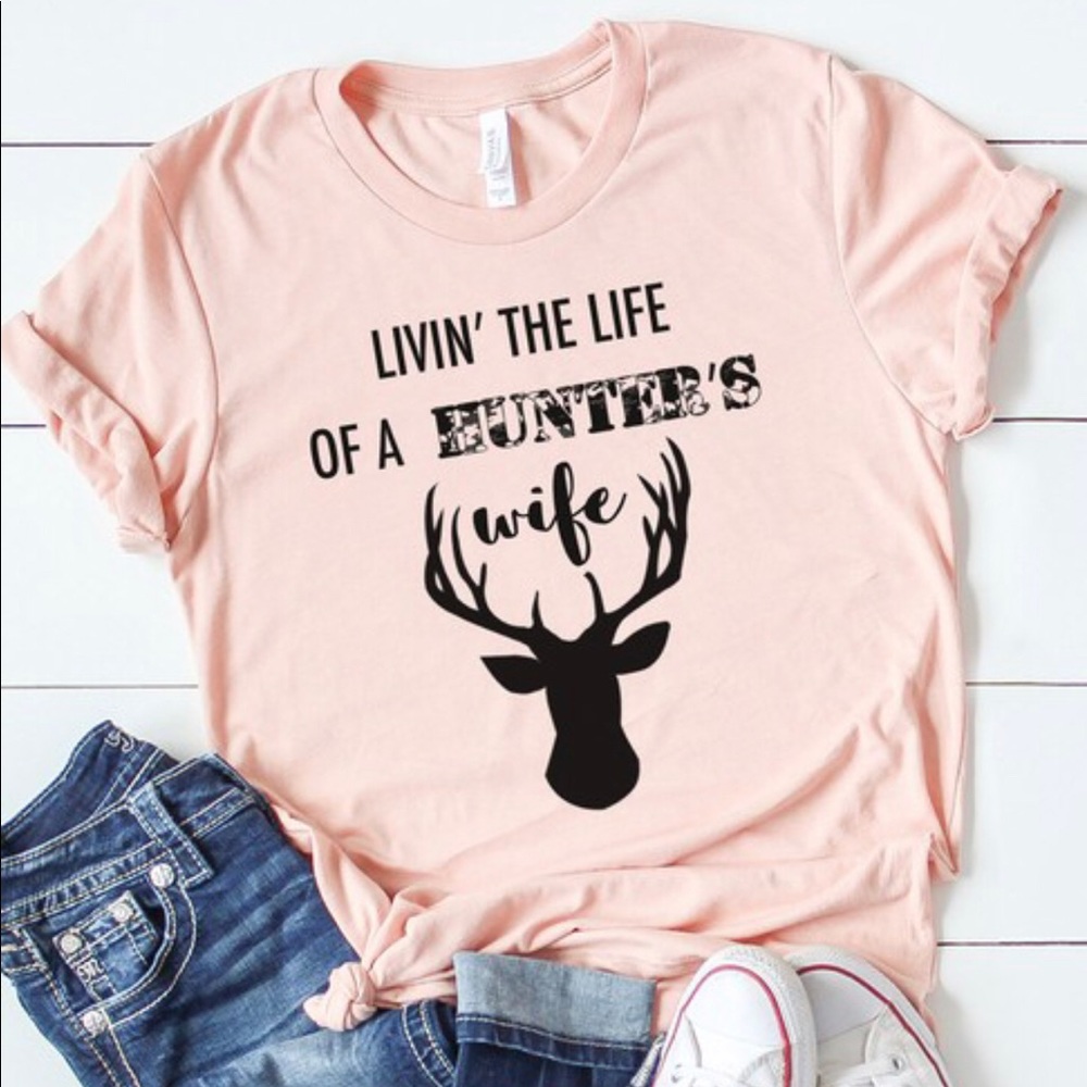 Hunter’s Wife Graphic T-shirt Peach Made in USA